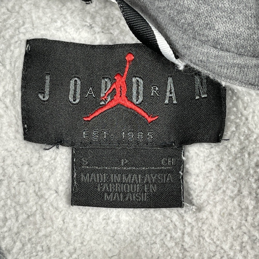 Jordan Pullover Hoodie Mens Small Gray‎ Multi-Color Graphic 23 Athletic Fleece - Picture 3 of 16